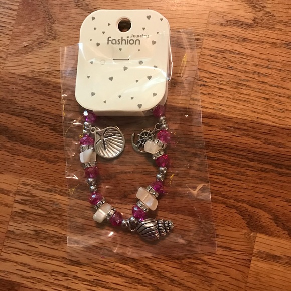 🏝NWT Summer Stretchy Seashell Bracelet (Pink)🏝 - Picture 11 of 13